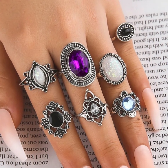 **BAYLIN* 7-Pc Silver x Purple Fashion Ring Set - Picture 2 of 6